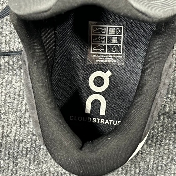 ON Cloudstratus 3 Mens 9 Black Frost Running Shoes Athletic Sneakers 3MD30111197 - Picture 10 of 12